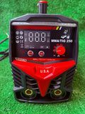 Soldador Inversor Profesional MMA / TIG 250A de Alto Rendimiento